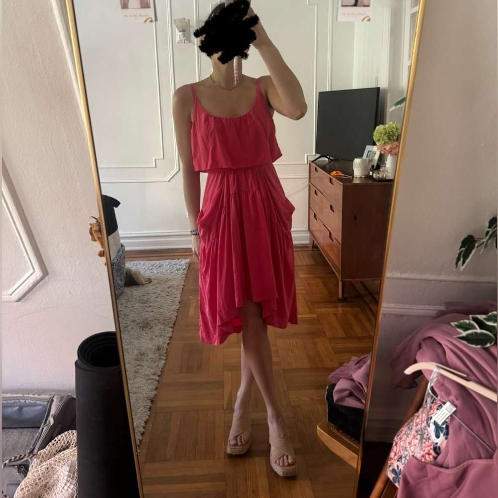 BCBGMaxAzria Coral Pink Pleated Midi Dress (XS)